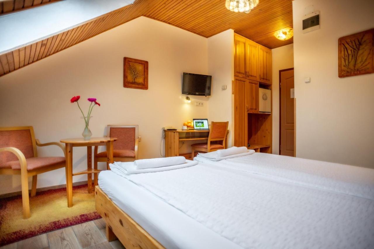 Manzard Panzio 3* Budapest