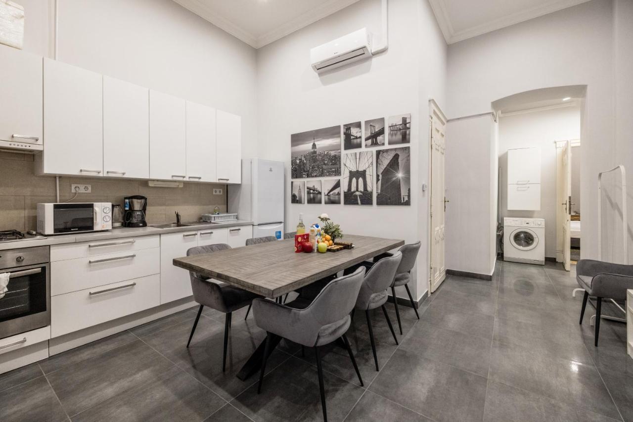 Prime Time Vaci Apartament *