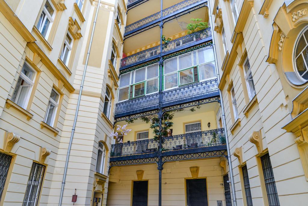 Apartment Dohany Design