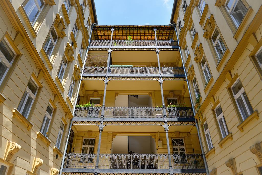 Dohany Design Apartment