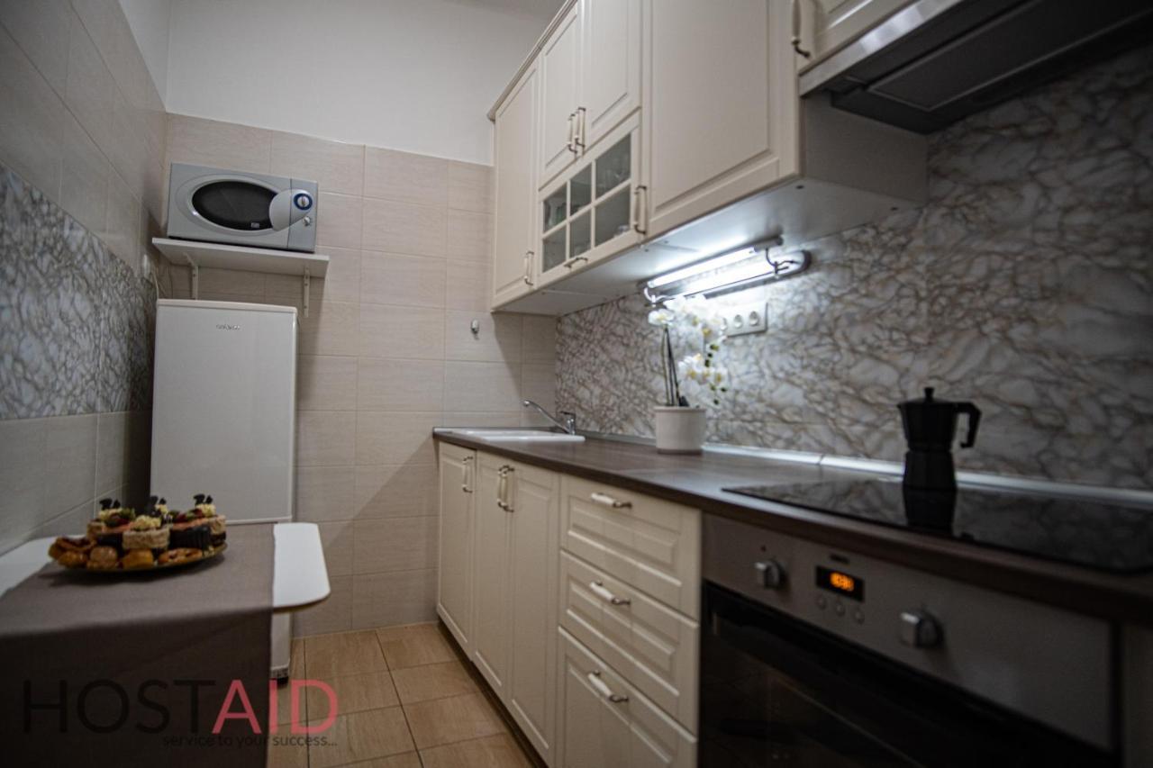 V68 Design - Hostaid Apartamento *