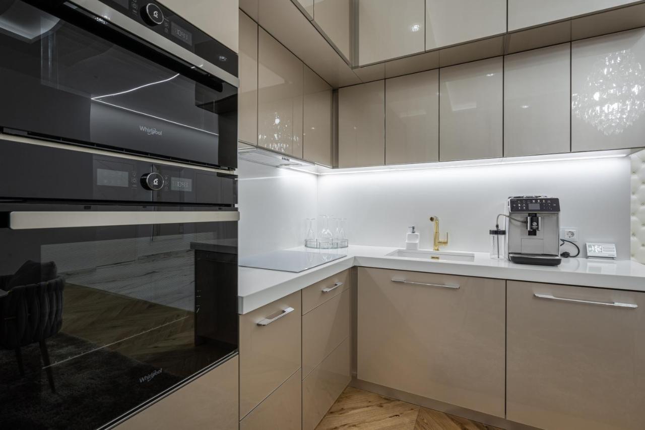 Heart Of Luxury With Amazing View Apartman *