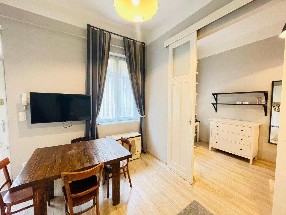 Akacfa Apartamento