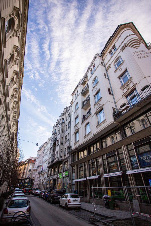 Vaci Street Apartmán