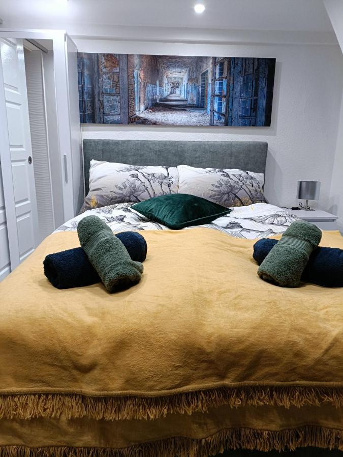 Suzan's In The Heart Of Apartamento *