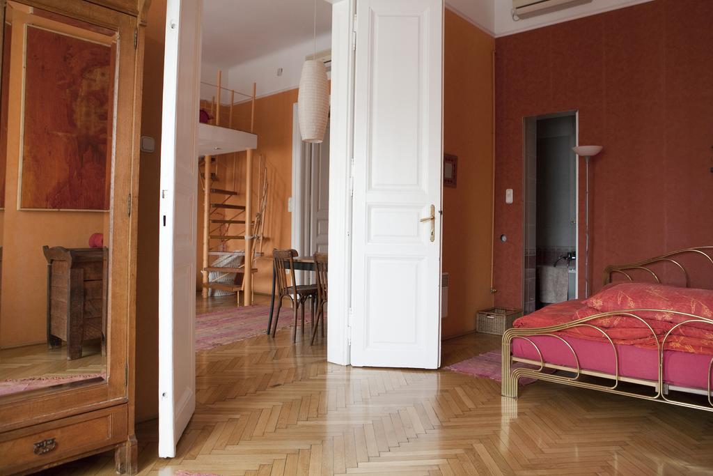 Apartment Maison Orange & Maison Rose *
