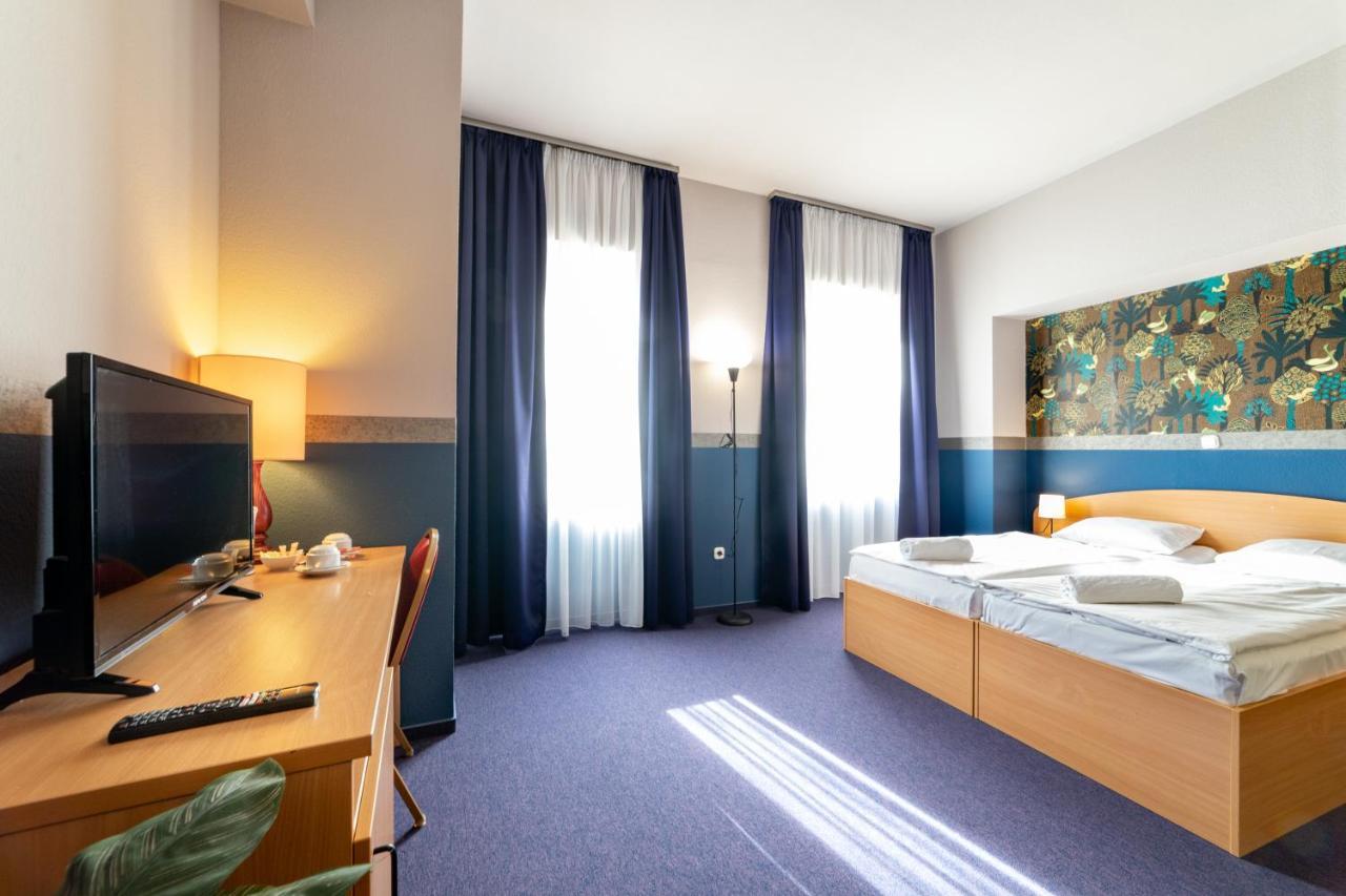 Gartner Hotel 3*