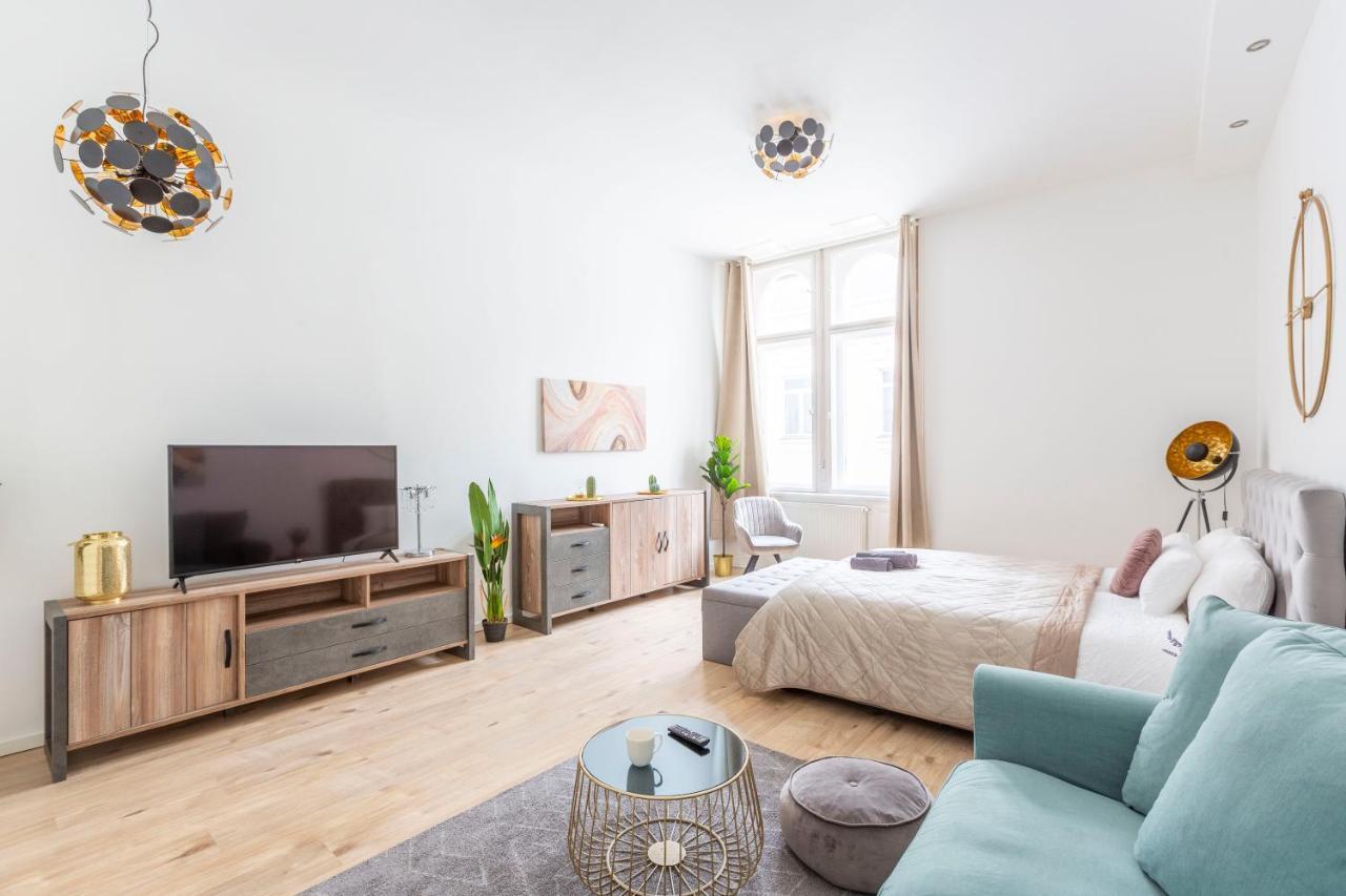 Apartment Exclusive Next To The Fashion Street