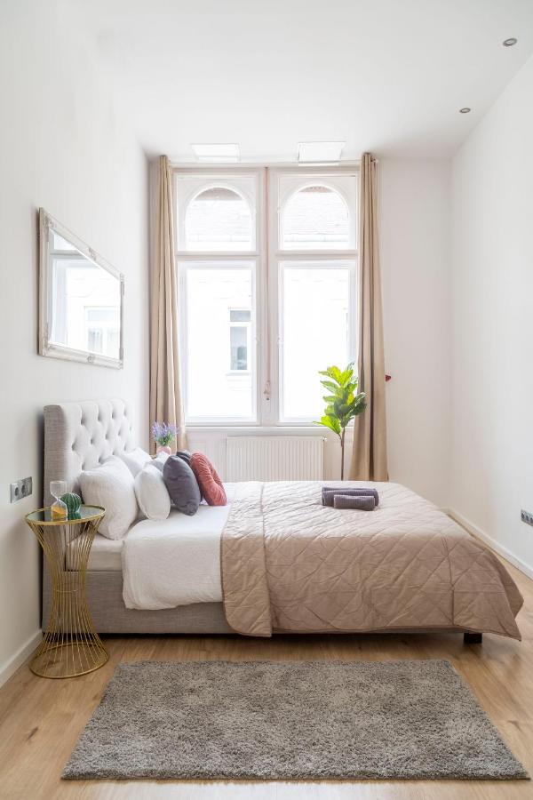 Apartment Exclusive Next To The Fashion Street
