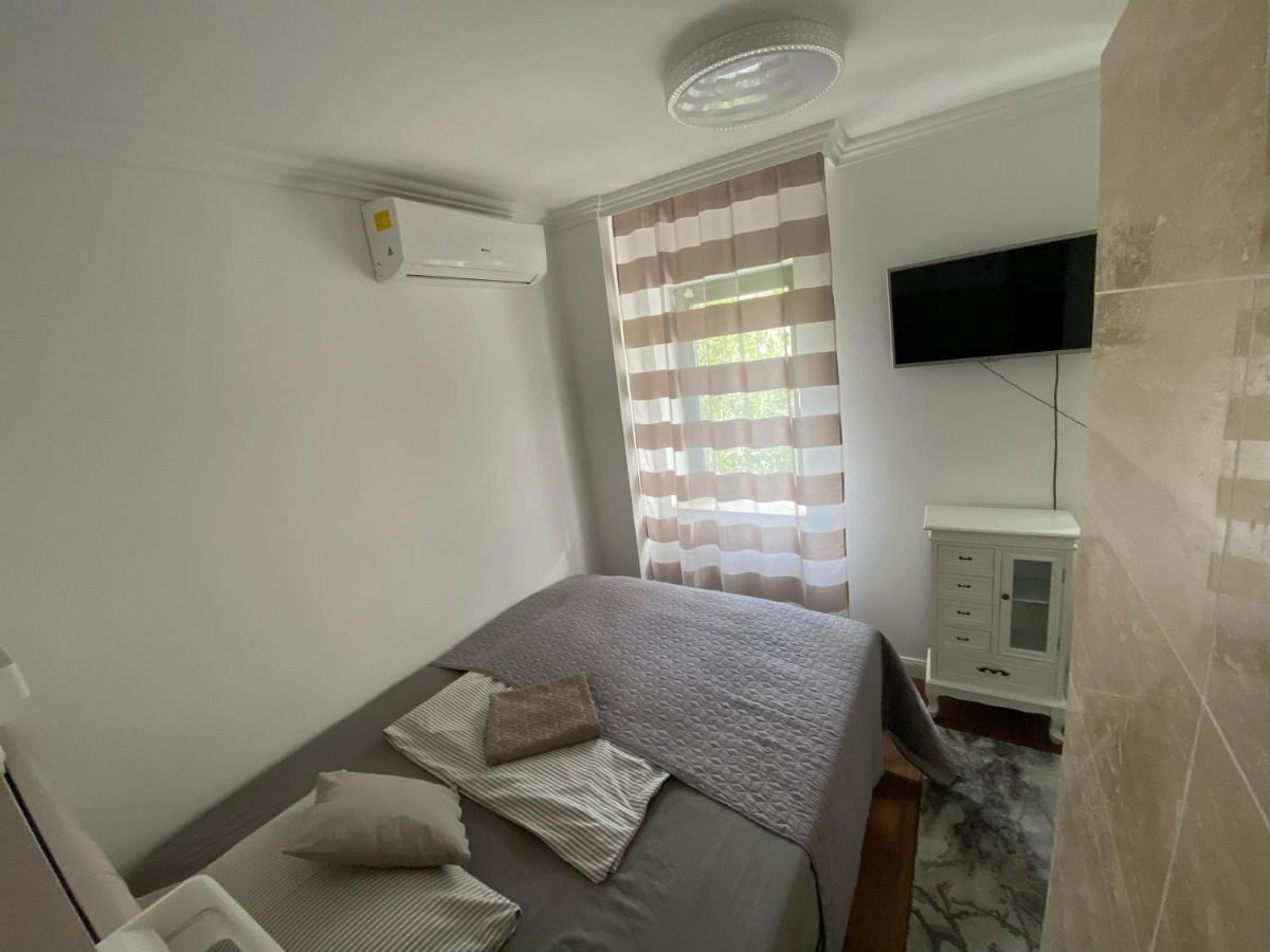 Bed & Breakfast Ejjeli Bagoly Etterem Es Panzio Budapest