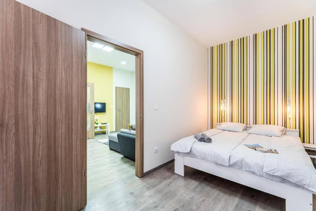 Apartment Paralello Universo-supercentral By Nw Budapest