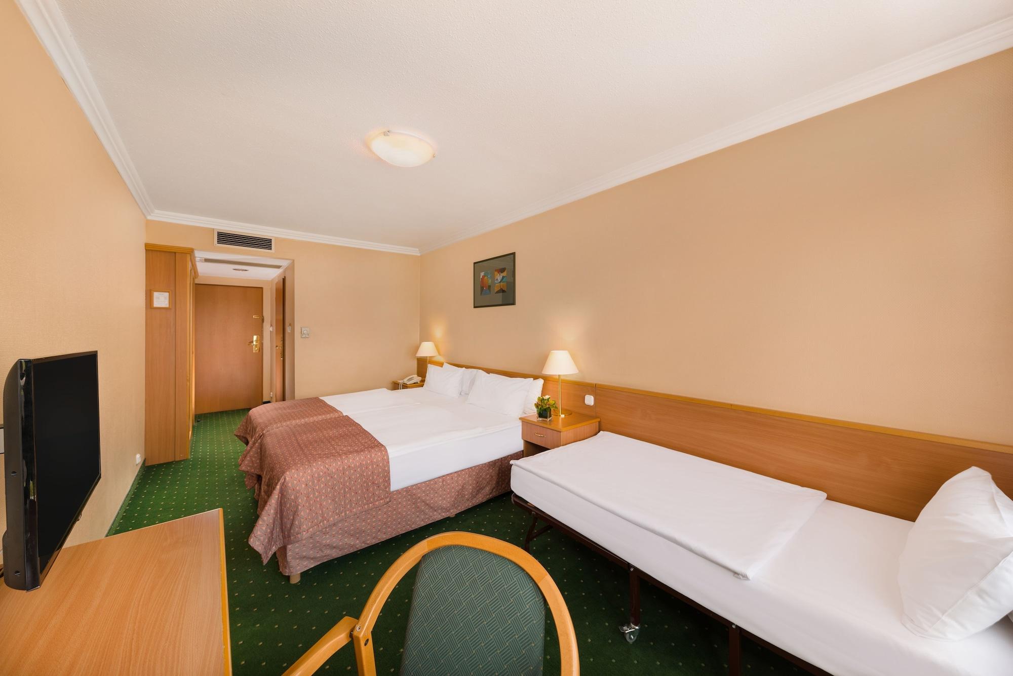 Hotel Danubius Arena