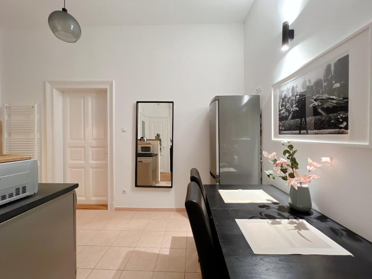 Appartamento Happy Hours-family Affair-budapest Iconic Postcode