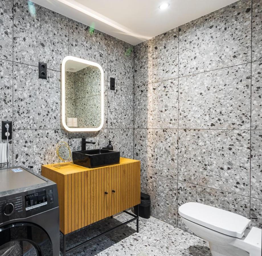 Luxury Peaceful By The St Stephen's Basilica Apartment Budapest