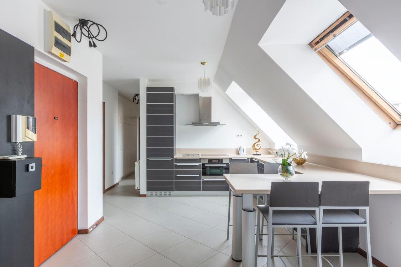 Deluxe Quentin 3bedrm, 2bathrm Apartamento Budapest