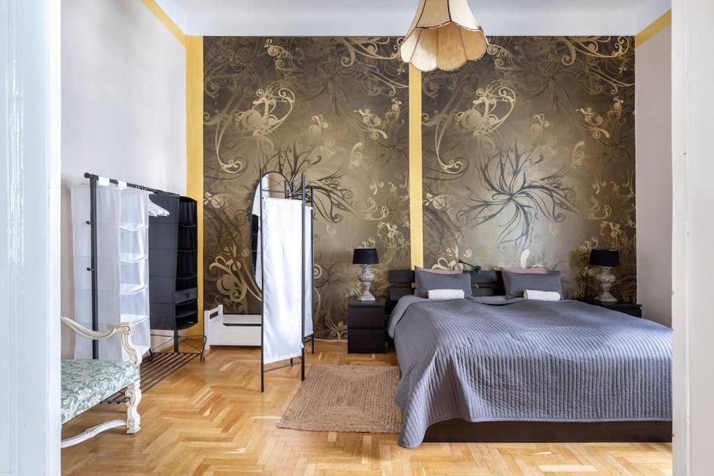 Bourgeois Boheme Apt. 88 M² Center * Budapest