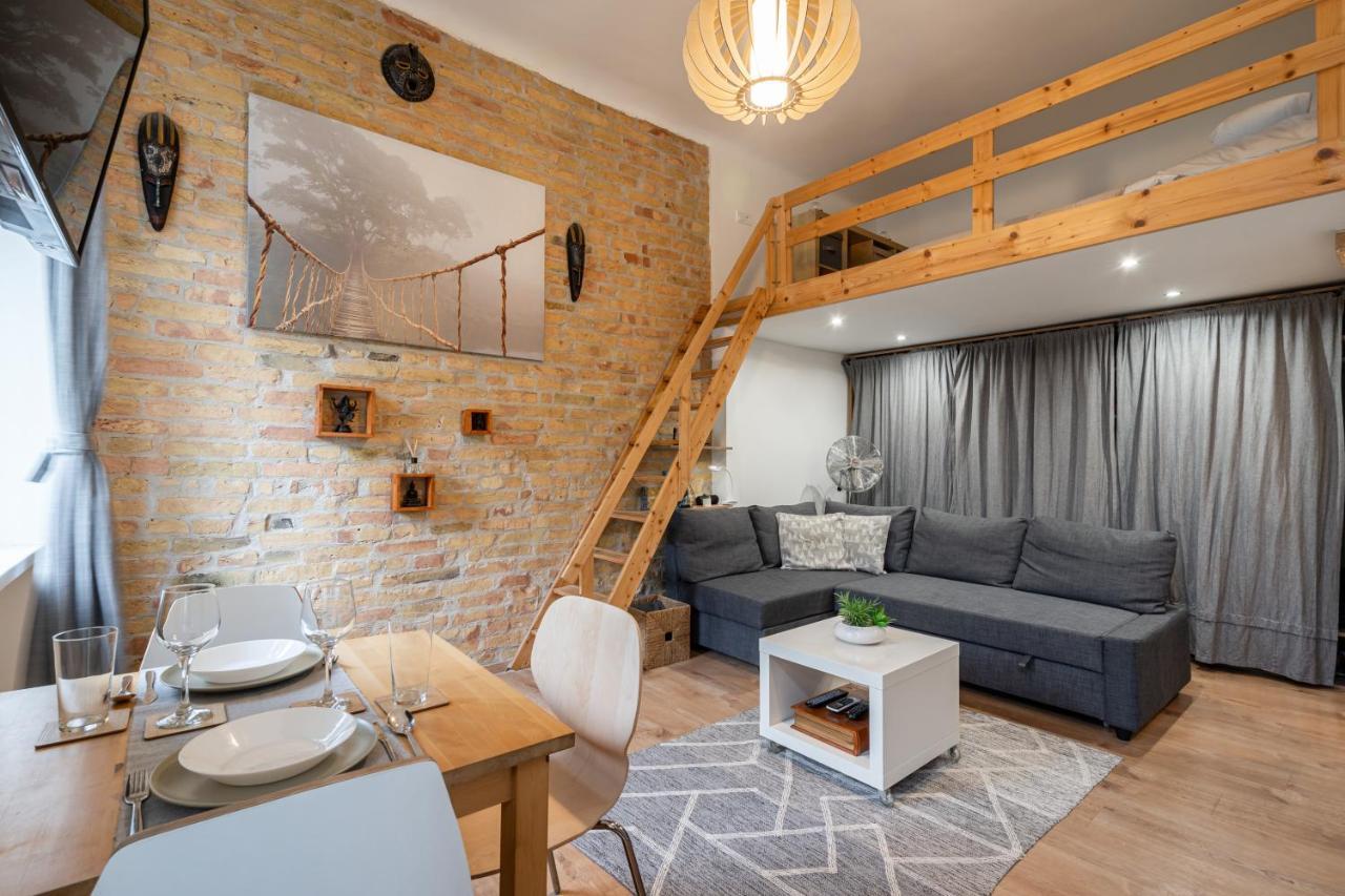 Apartamento Wanderlust Hideaway *