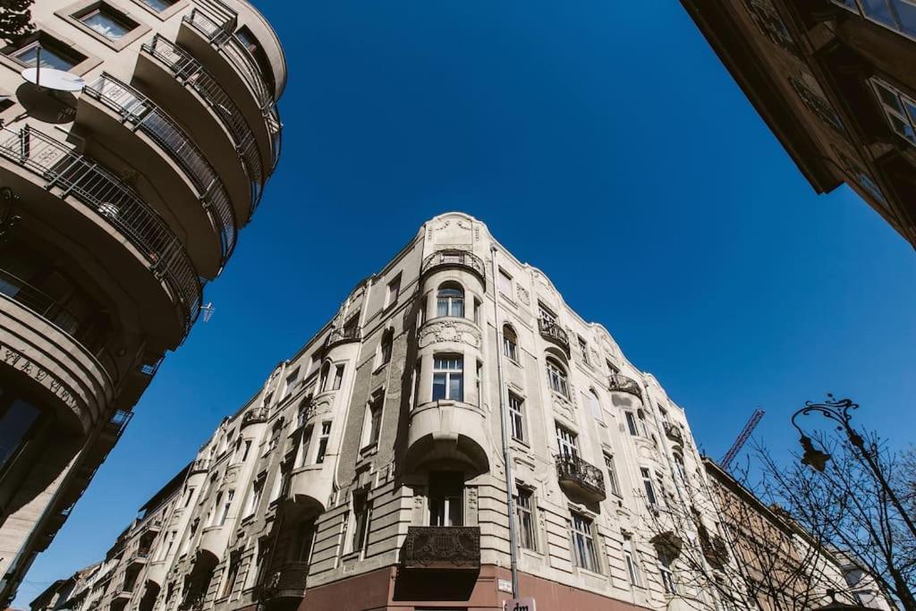 Lovely Purplish Heart Of The Apartment Budapest