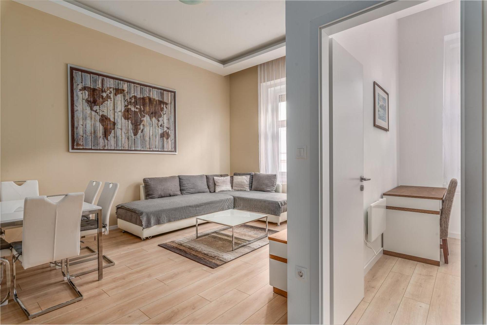 With 2 Bedrooms Near Gellert Thermal Bath
