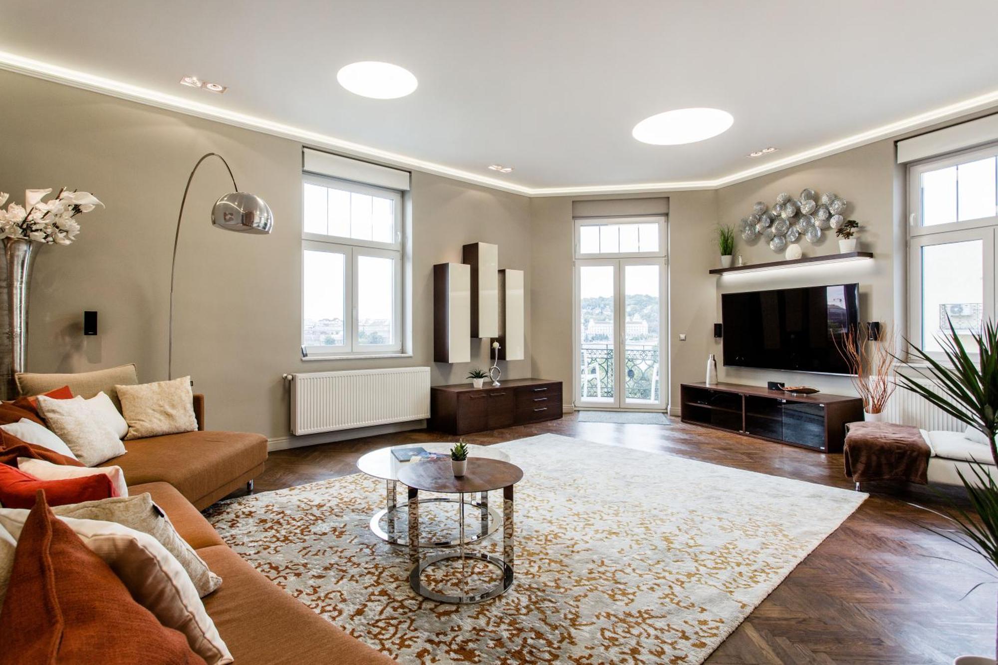 Luxurious Danubeside For 6 Apartman *