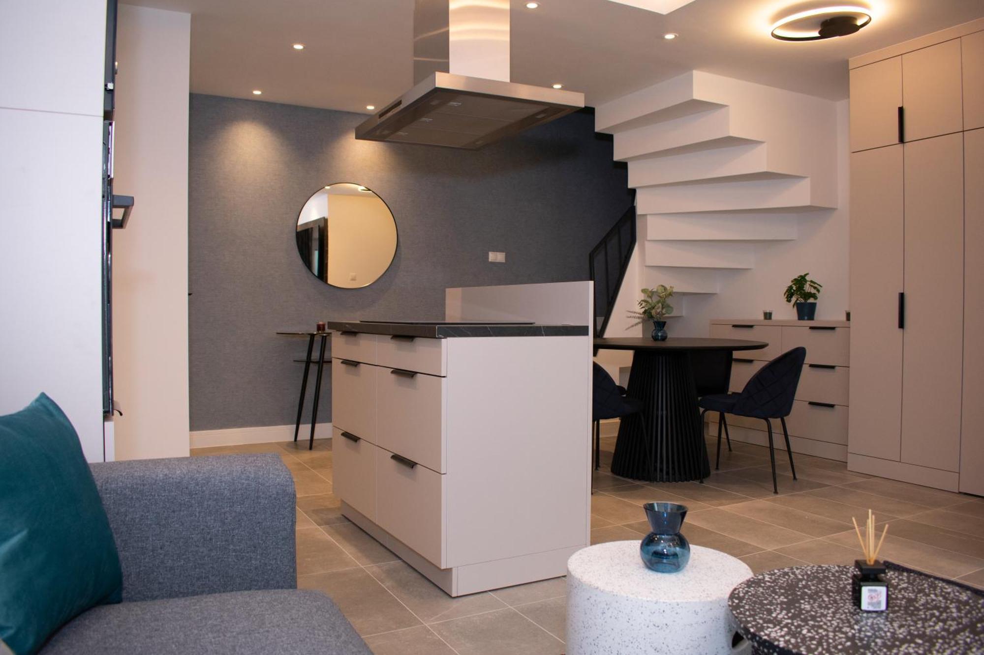 Lejlighed Luxury Cozy 2 Bdr Downtown Apt.4 *
