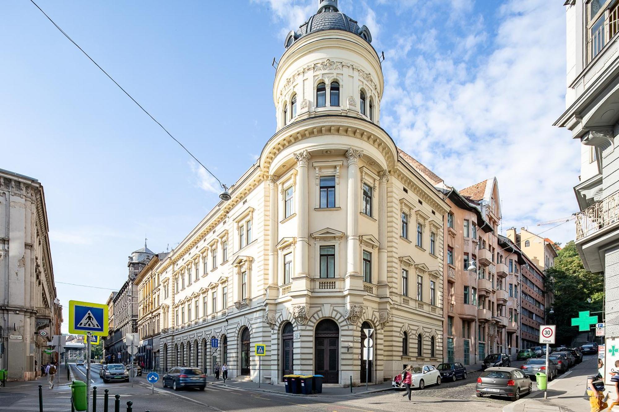 Apartment Jupiter Buda Budapest