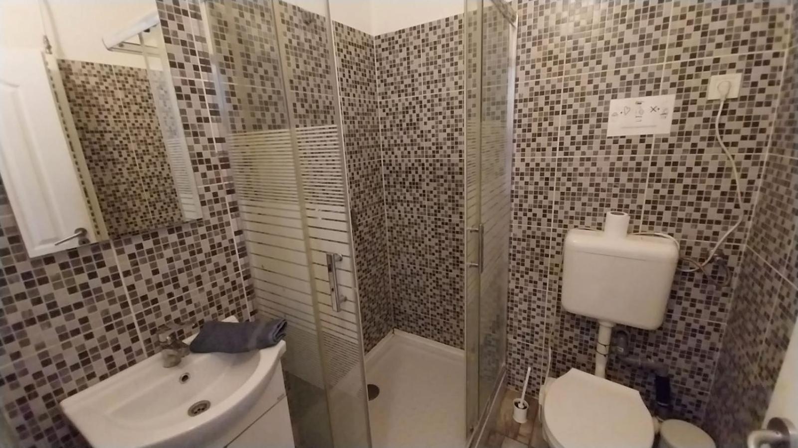 Aradi With Private Bathroom In The Centre * Budapest