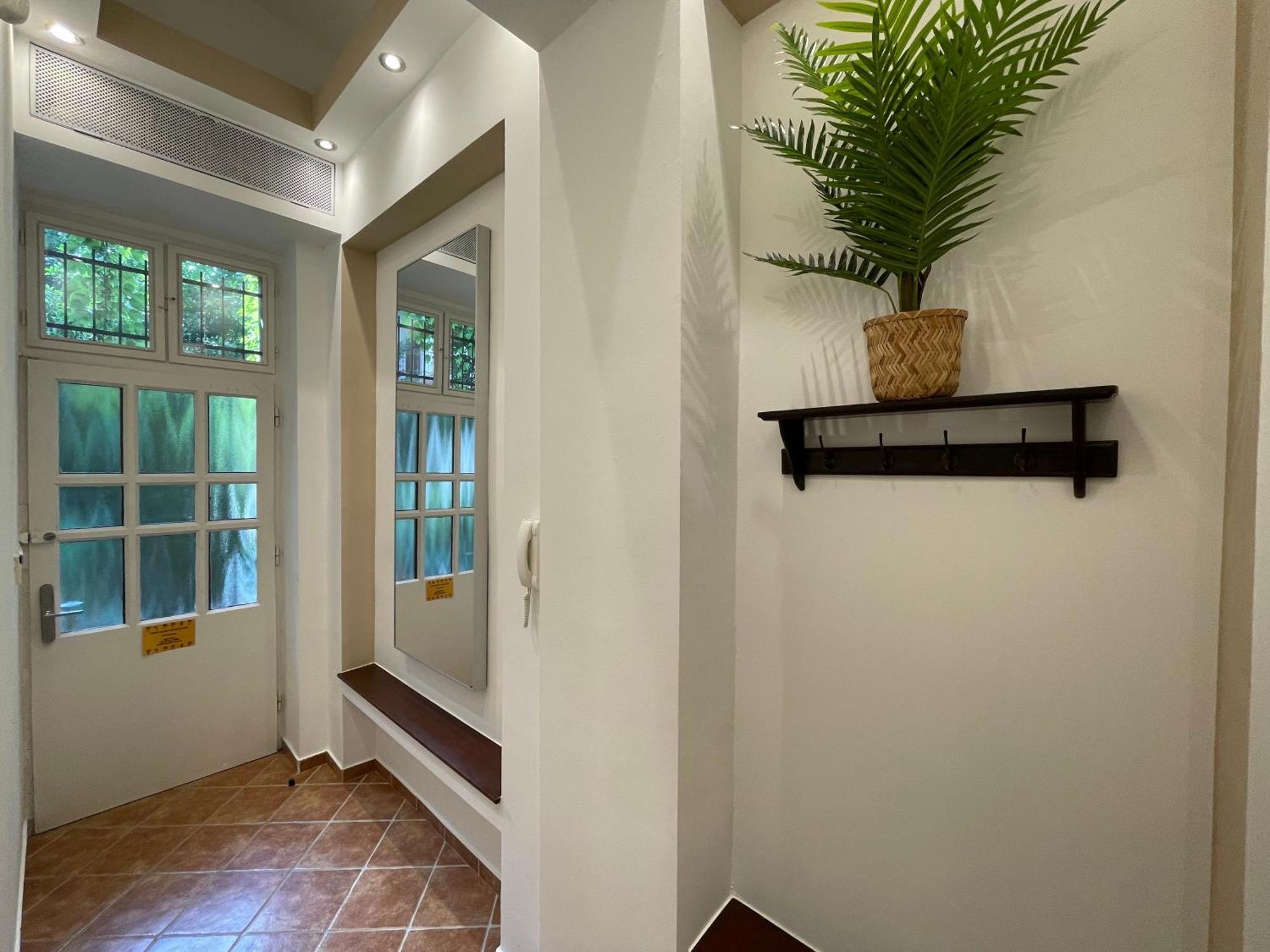 Palms Apartment