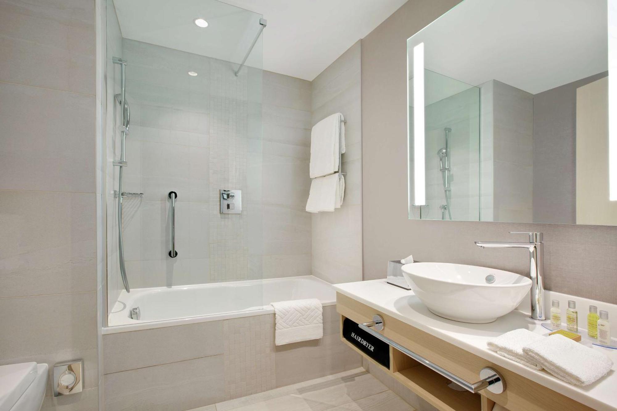 Hotel Hilton Garden Centre 4*
