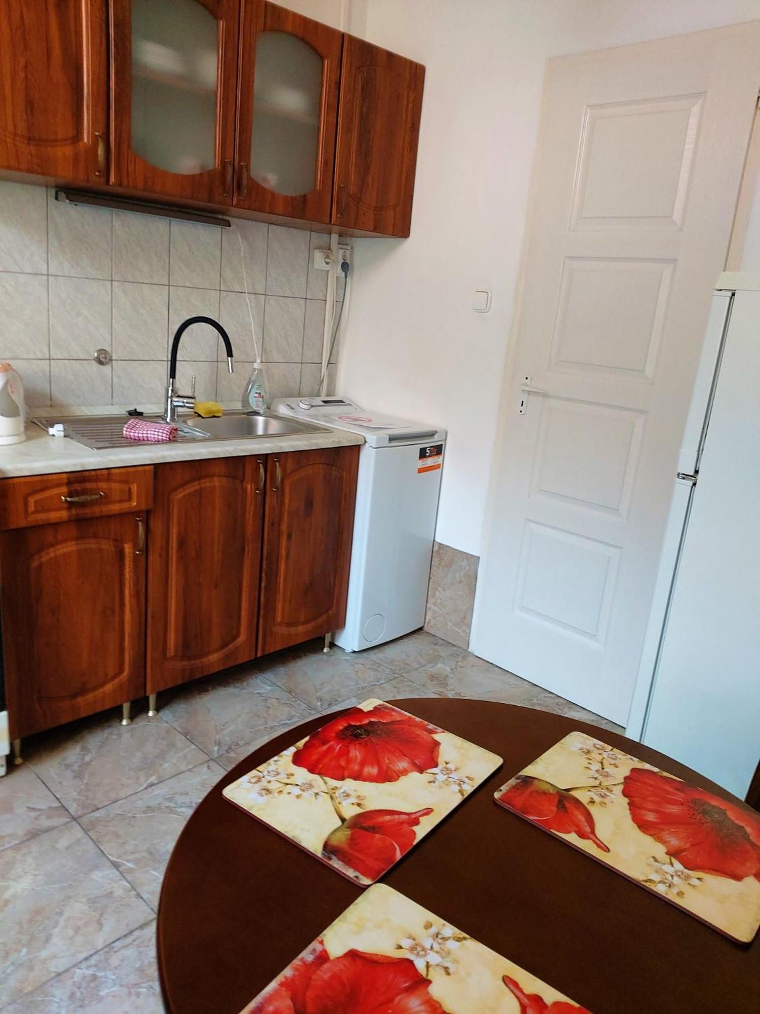 Little Hungary Apartman *