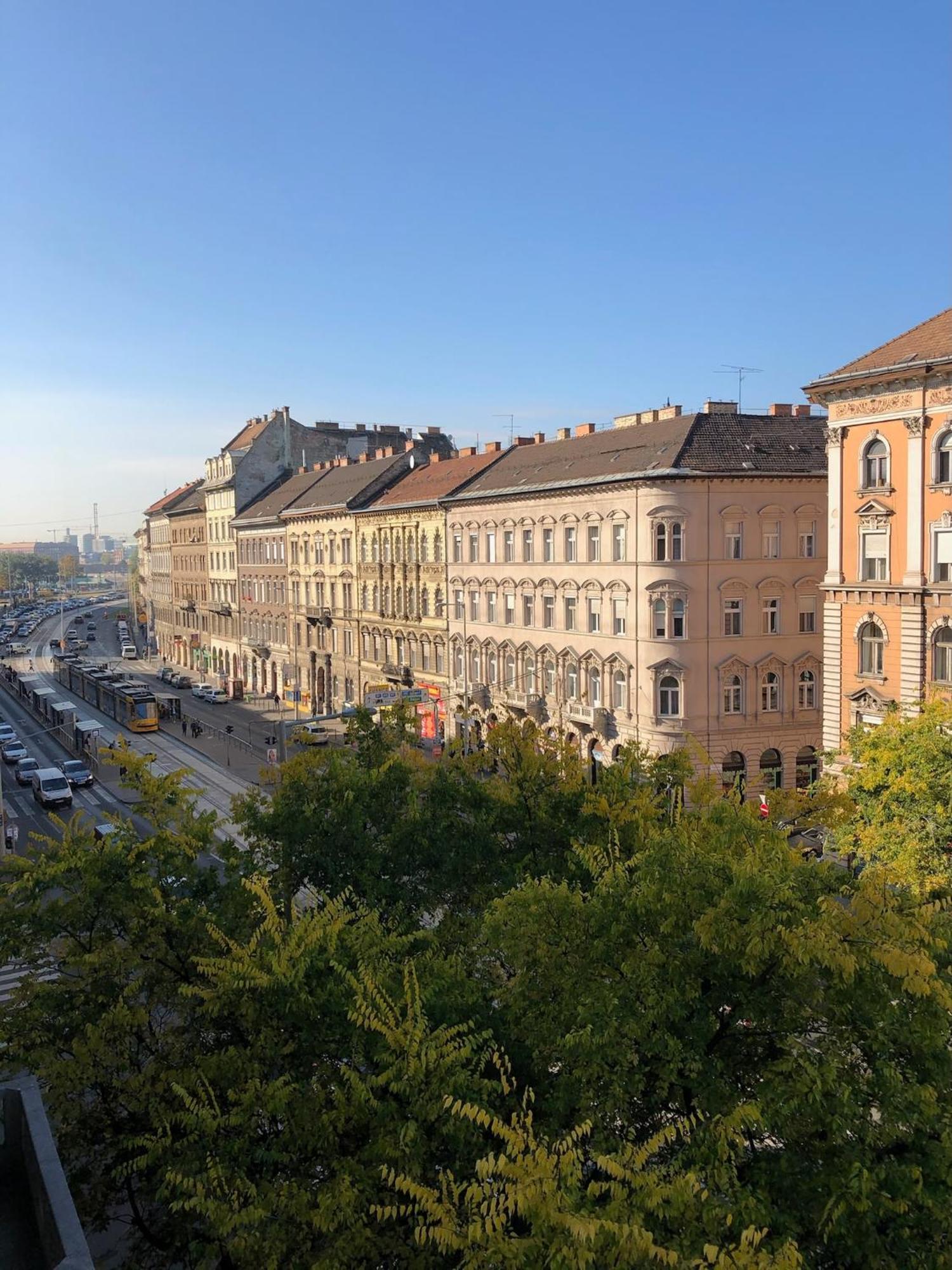 The Spot With Chair - Cozy Space Near Danube Budapest