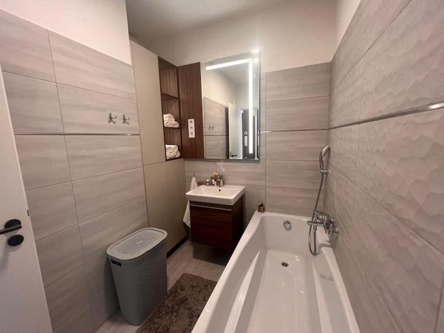 Apartment Karzo Lk 209