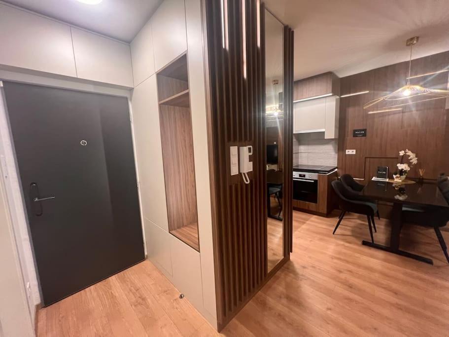 Apartamento Karzo Lk 208 *