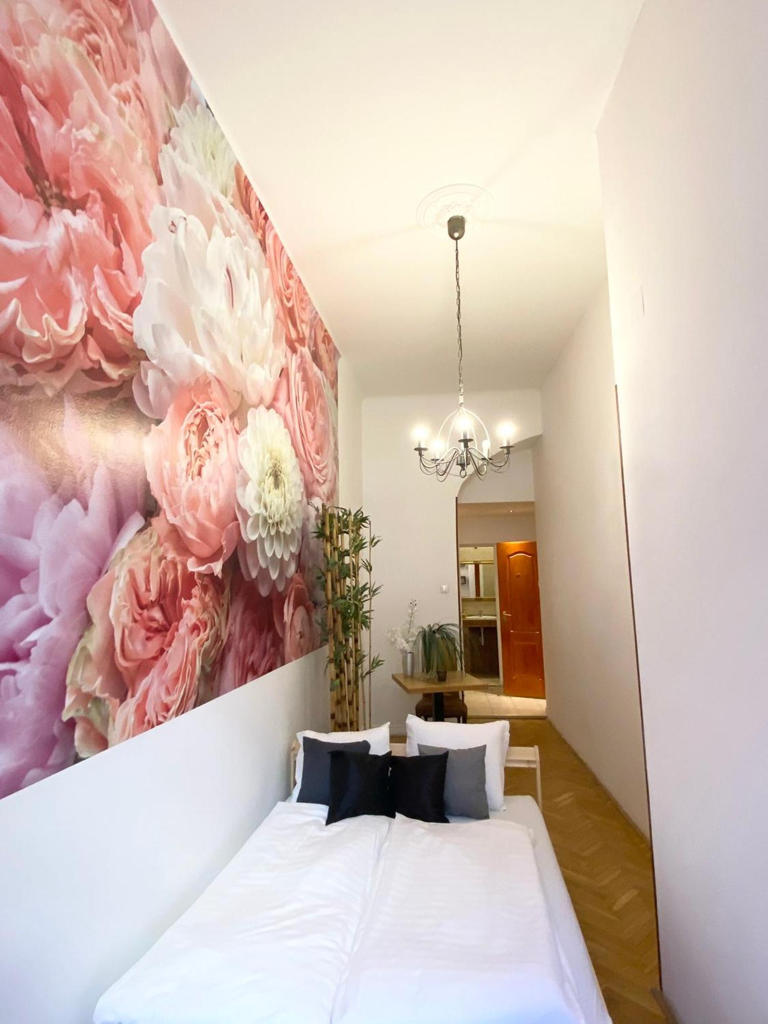 Vaczi Relax Boutique Suits Appartamento *