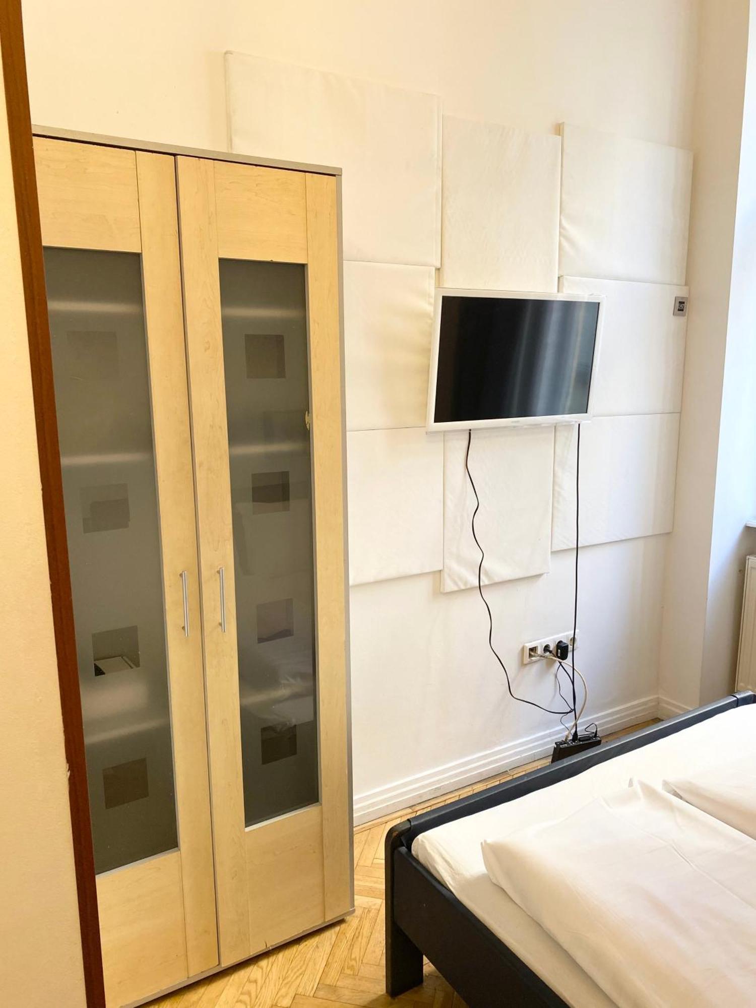 Vaczi Relax Boutique Suits Appartamento Budapest