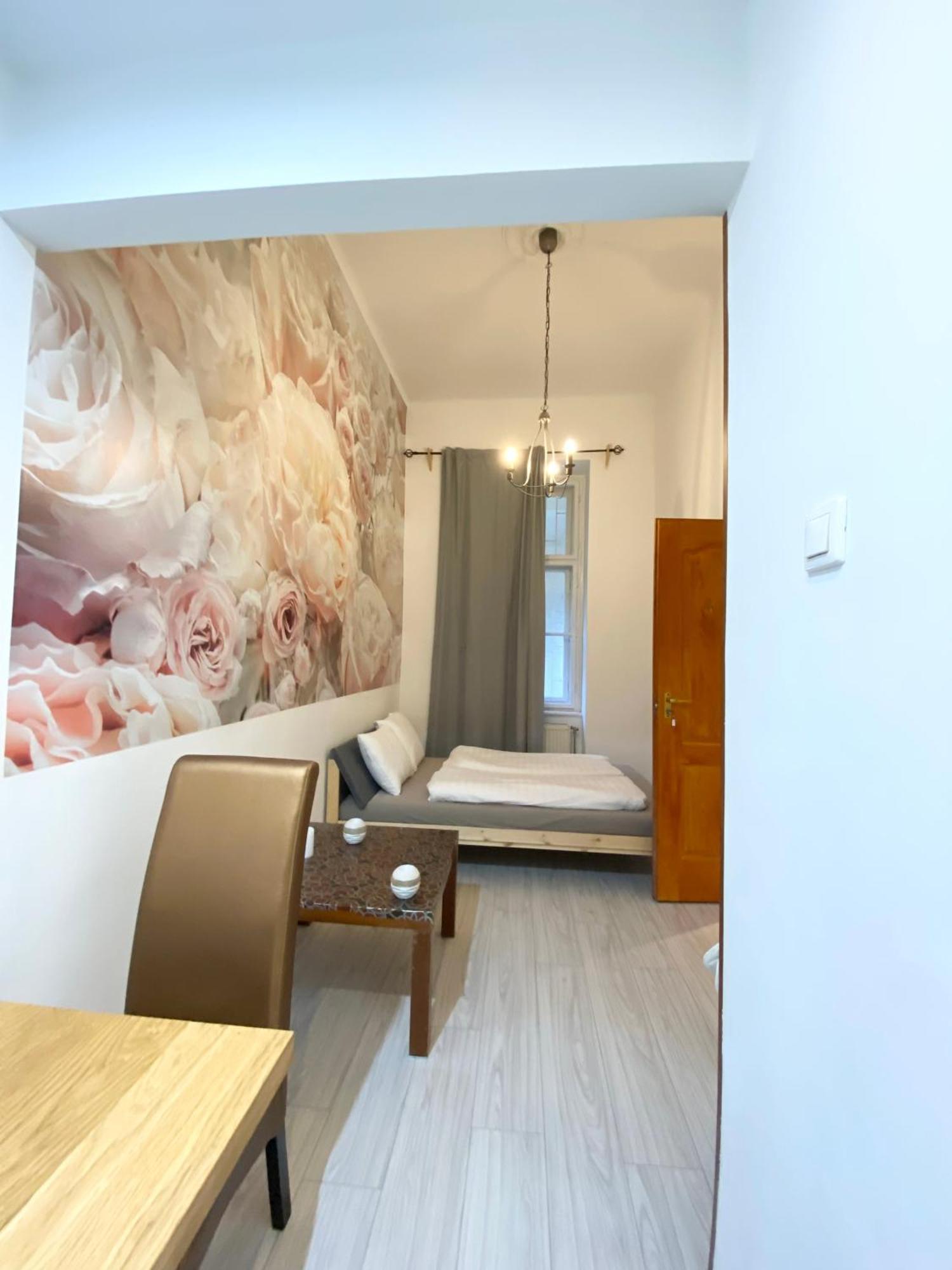 Vaczi Relax Boutique Suits Budapest