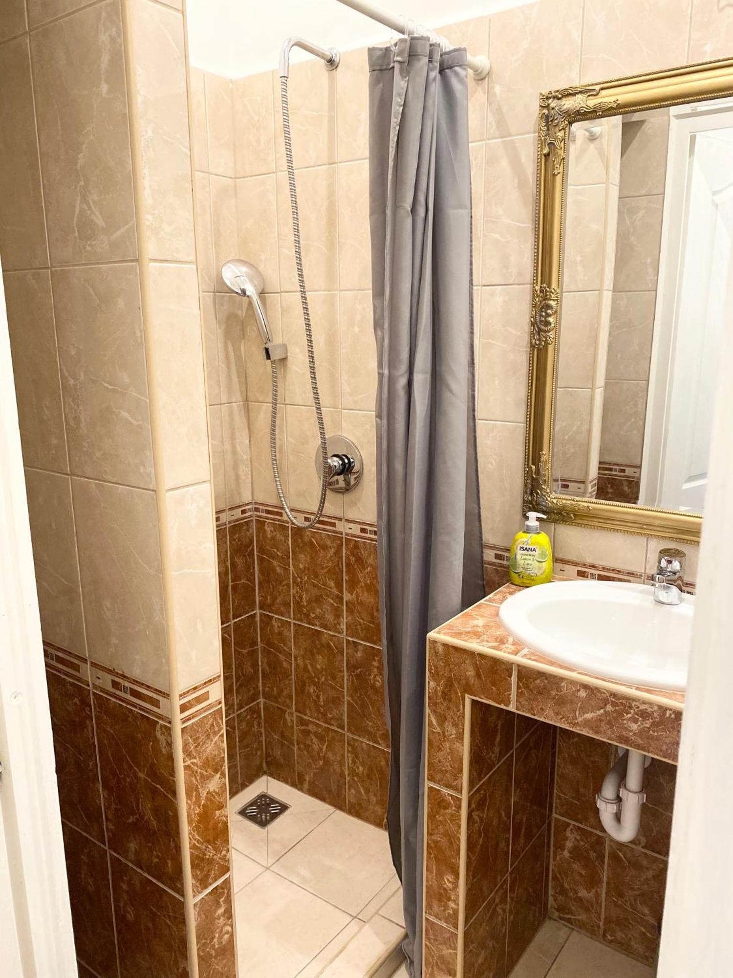 Vaczi Relax Boutique Suits * Budapest