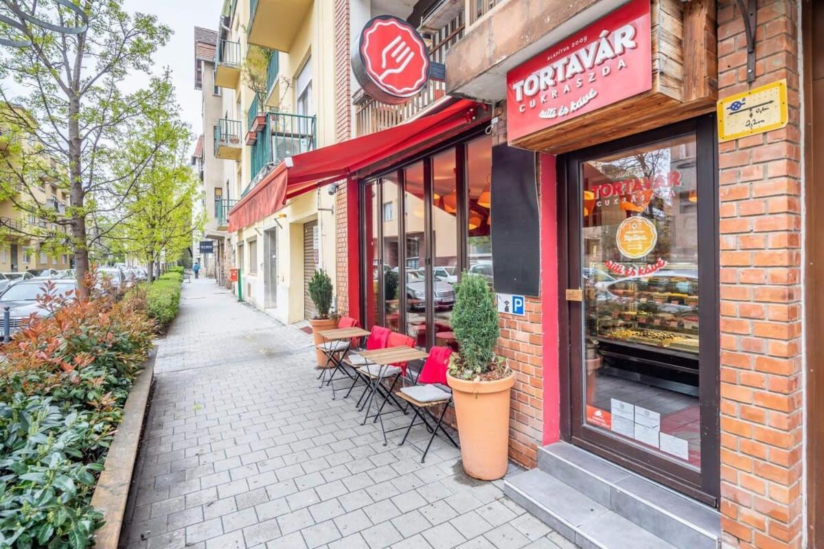 Quiet Charming Near The Center Appartement