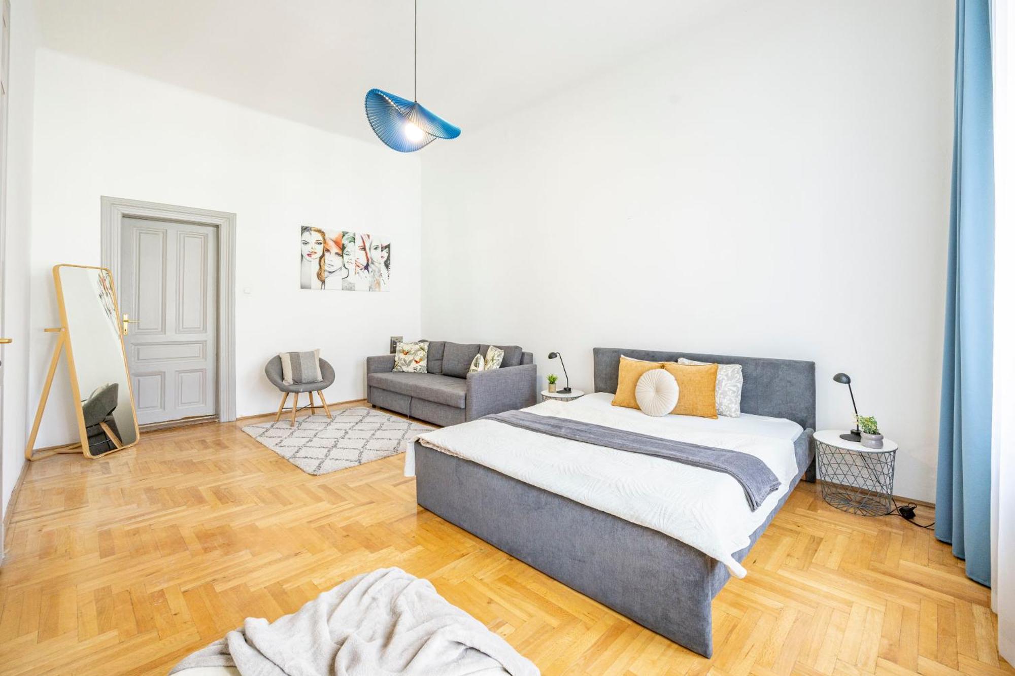 Super Cozy On The St. Stephen Road * Budapest