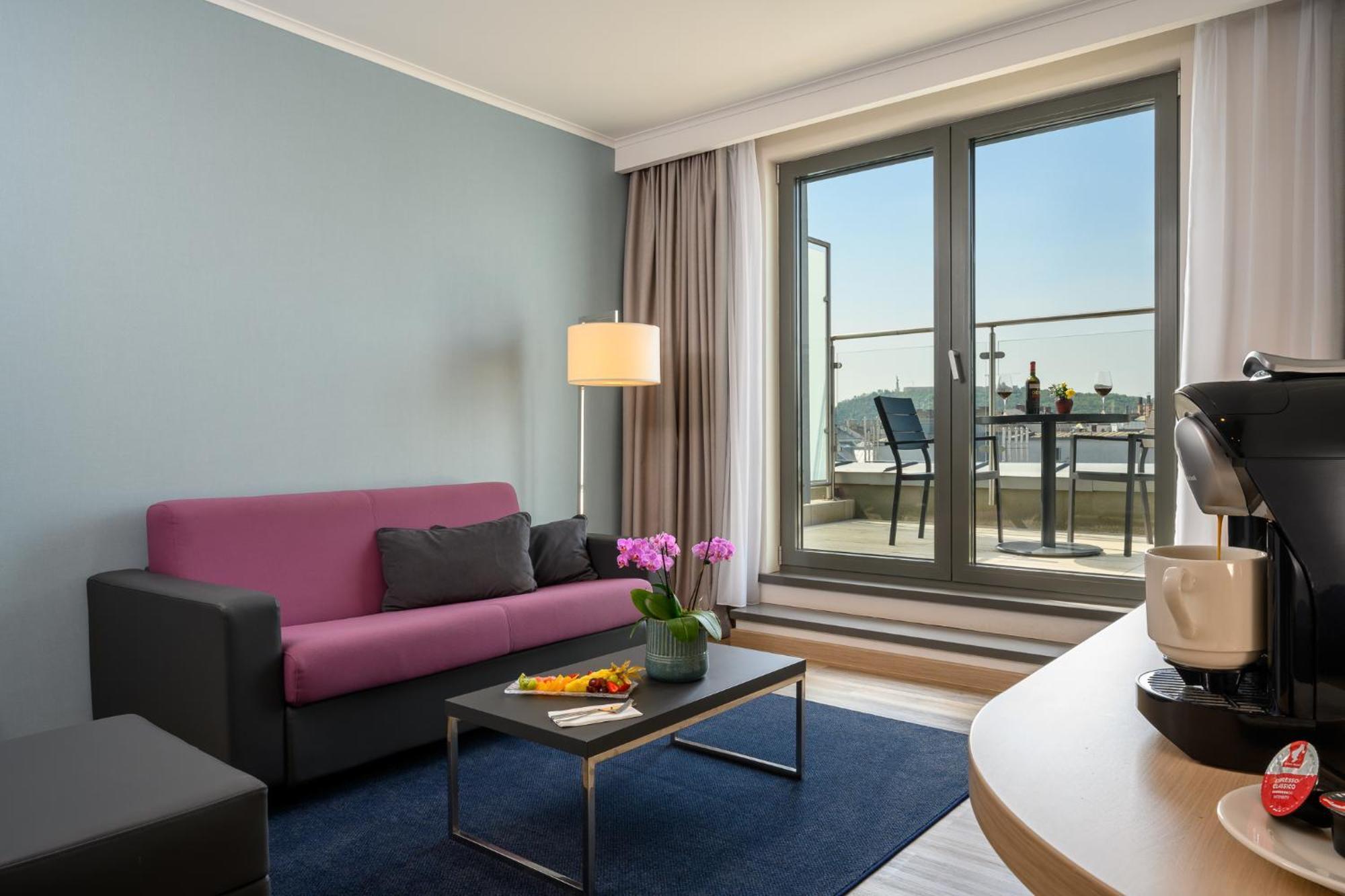 Hilton Garden Centre 4*