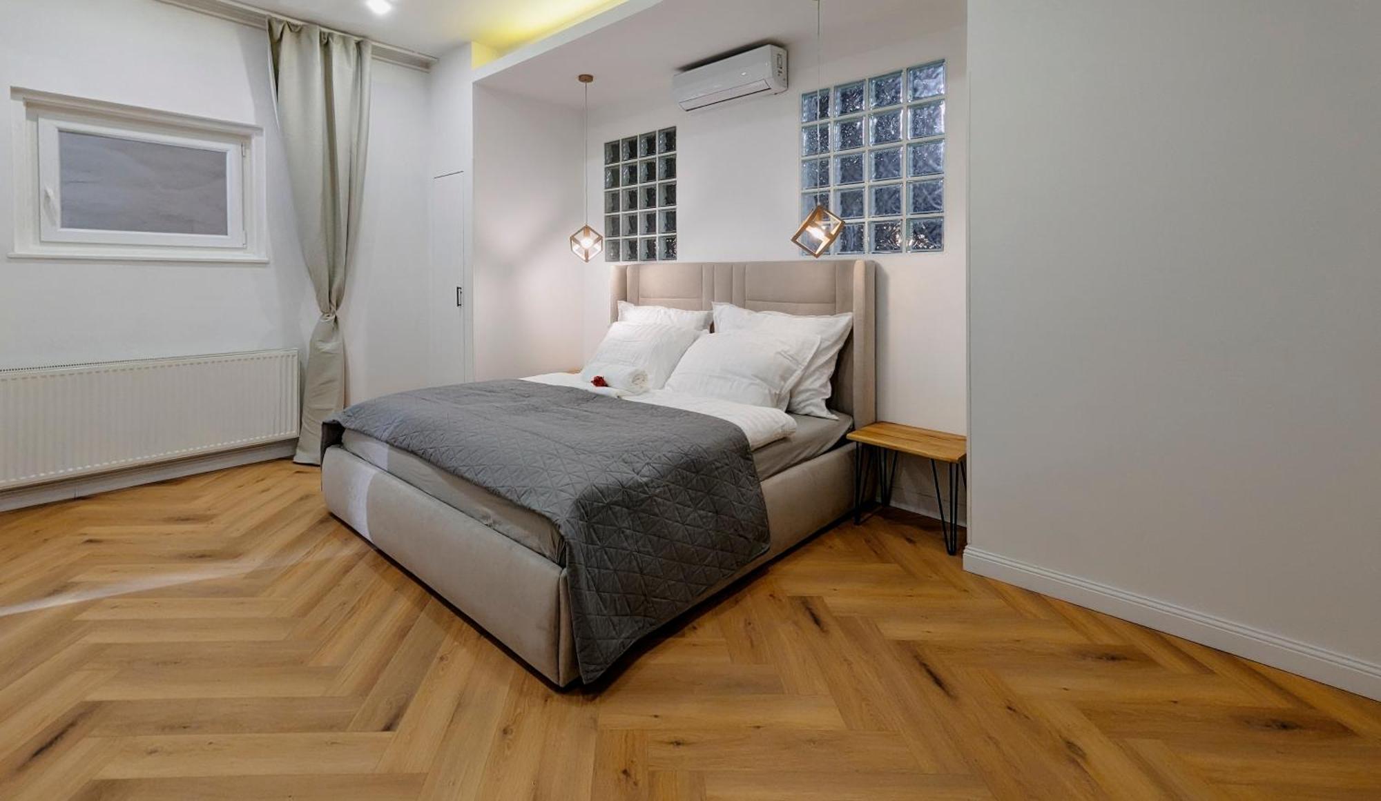 Pedestrian Apartment, The Location Budapest