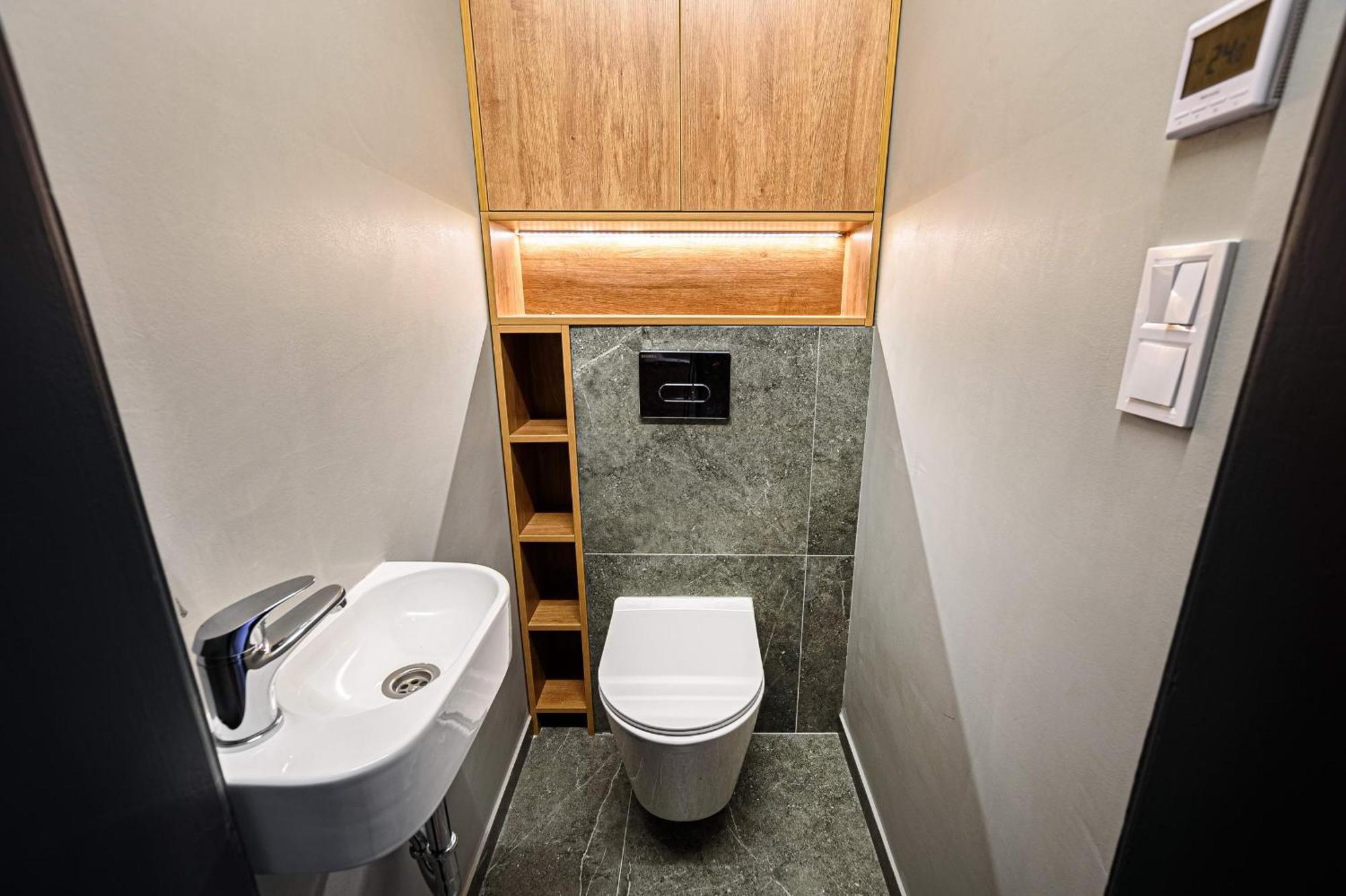 Luxurious & Spacious In The Kertesz Street Apartament