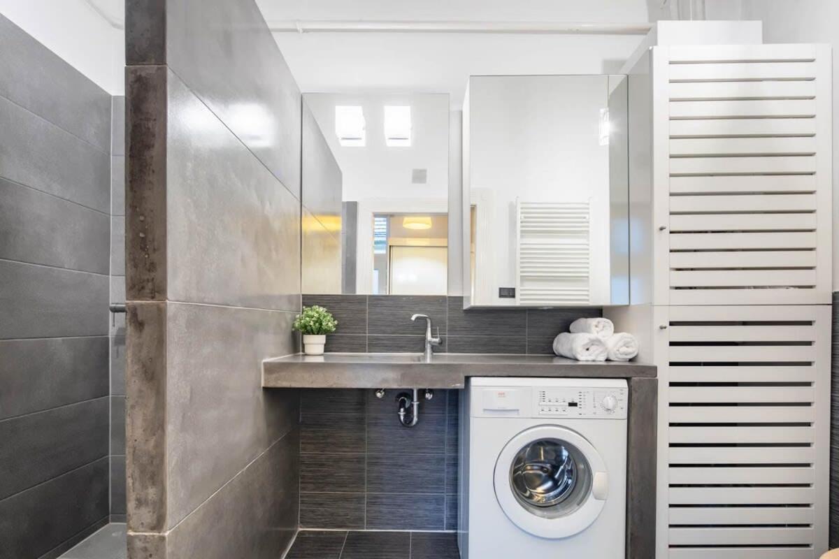 Super Large - Super Comfy With Balcony Apartamento Budapest
