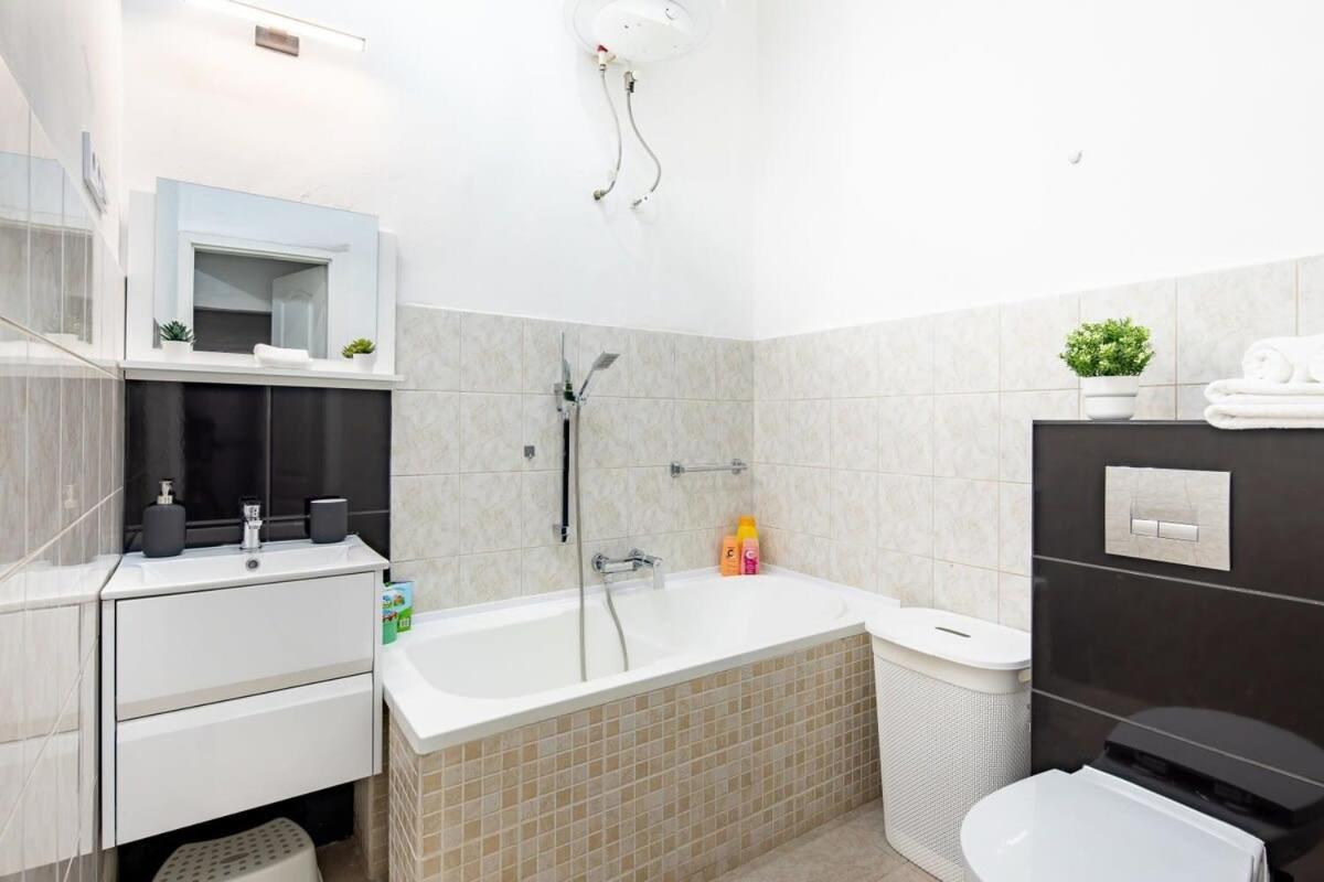 Apartamento Comfy Easy Parking Budapest