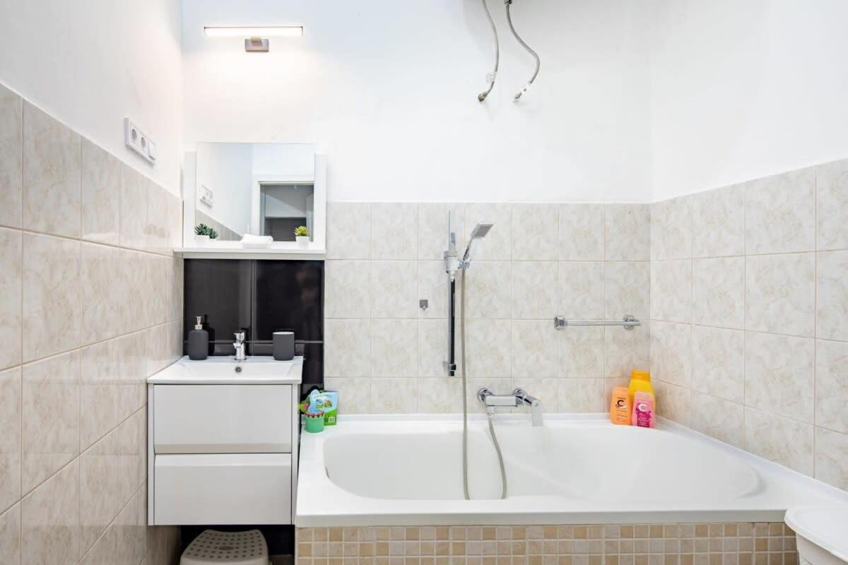 Apartamento Comfy Easy Parking