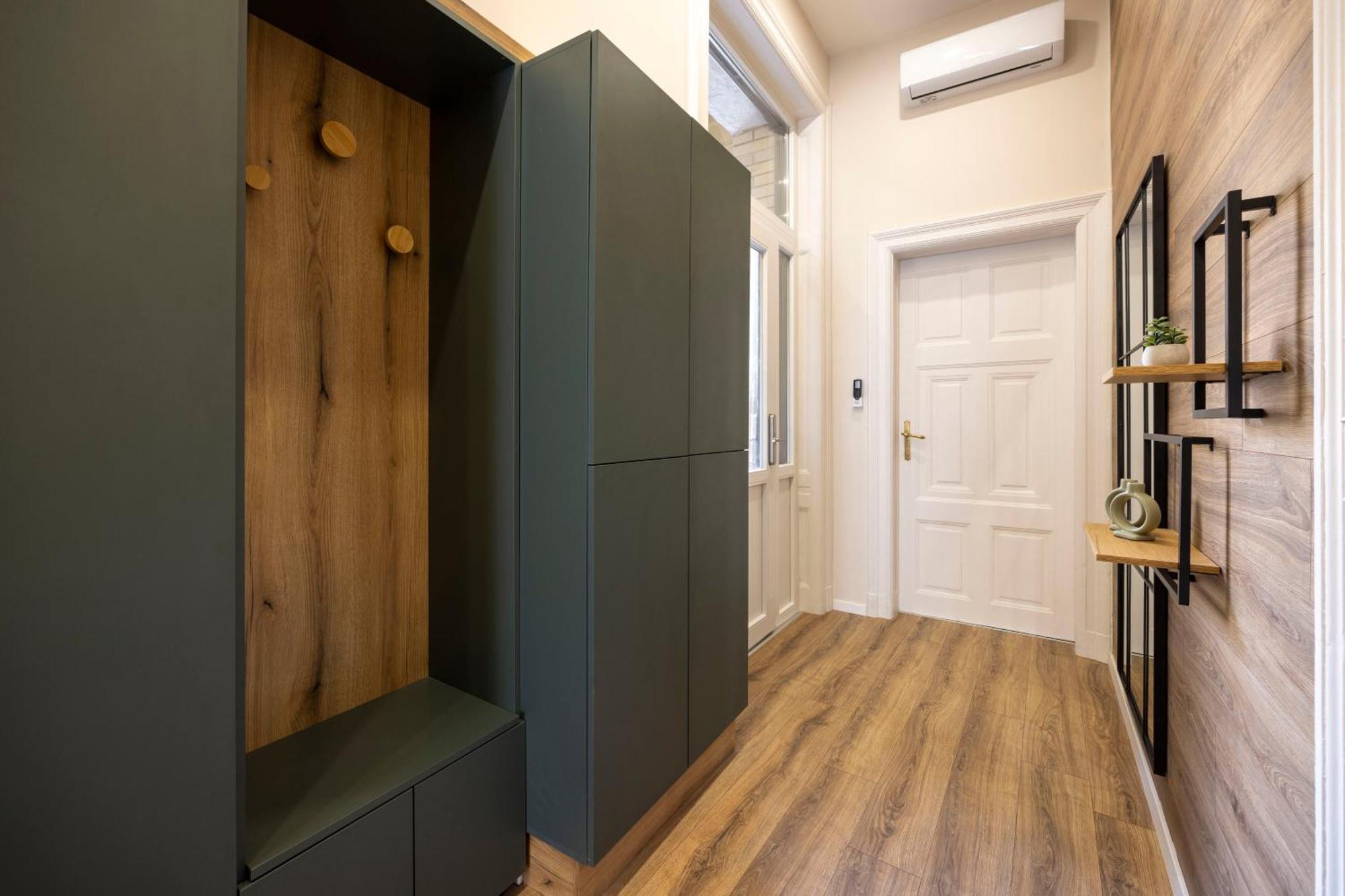 Apartamento Exclusive Stylish By Prestige Homes Next To The Oktogon *