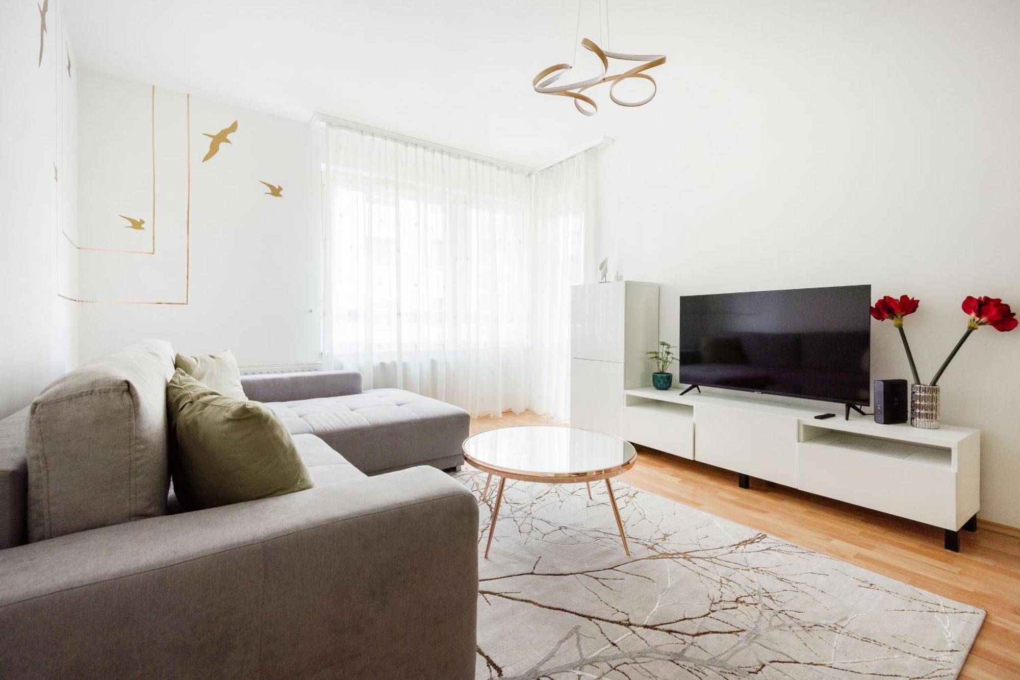 Modern Two-bedroom With Free Parking * Budapest
