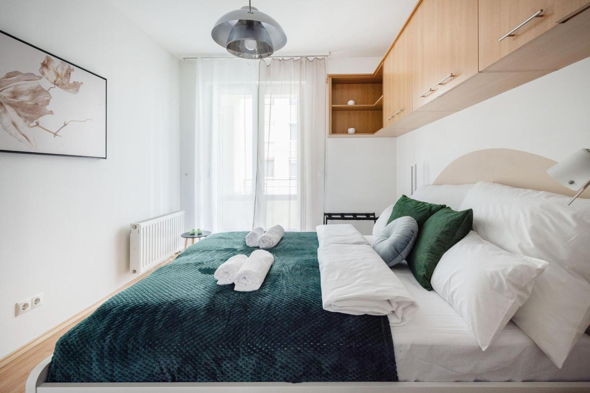 Modern Two-bedroom With Free Parking * Budapest