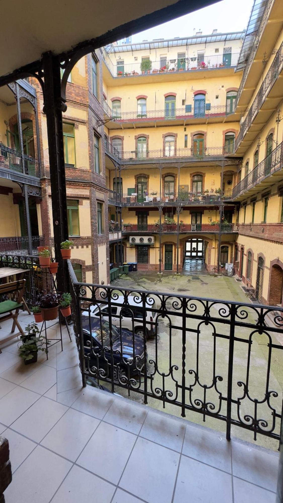 Danube Riverside Apartment