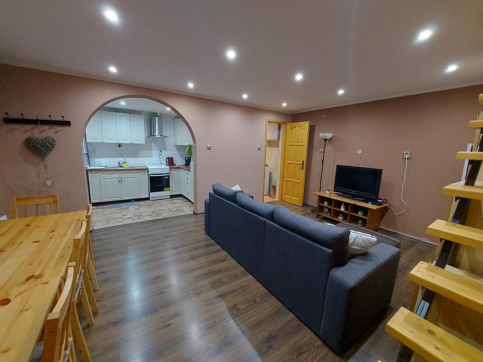 Apartament Cozy Downtown *